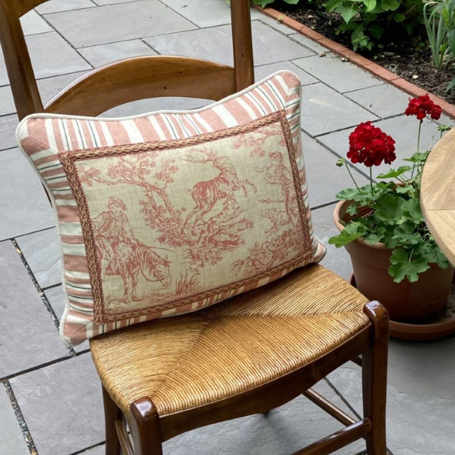 Vintage Framed Toile Decorative Pillow 16 x 20 with Down/Feather Insert