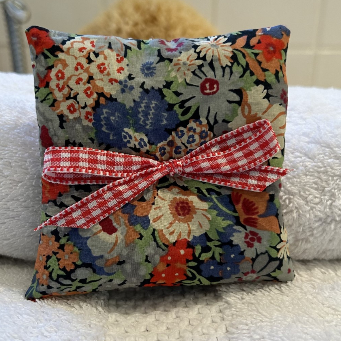 Liberty of London 100% Cotton Print Organic Lavender Sachet with Ribbon