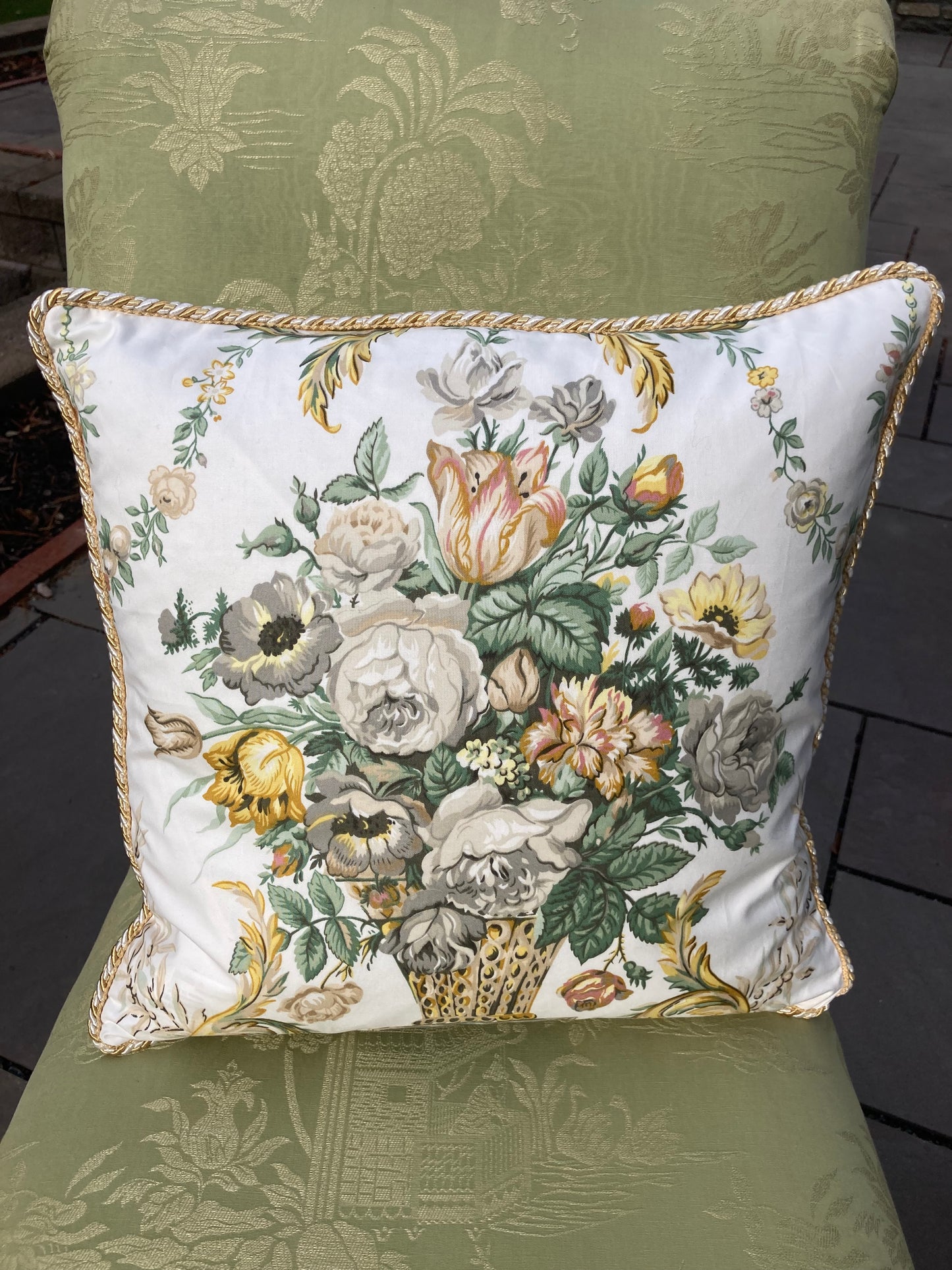 Schumacher Airlie Garden Urn Bouquet in Chintz with Lattice 17 x 17 Square Pillow Detail with Down Feather Insert