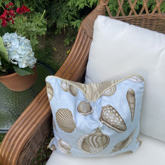 Shell Collector Water Blue Vintage 18 x 18 Square Decorative Decorative Pillow with Down Feather Insert