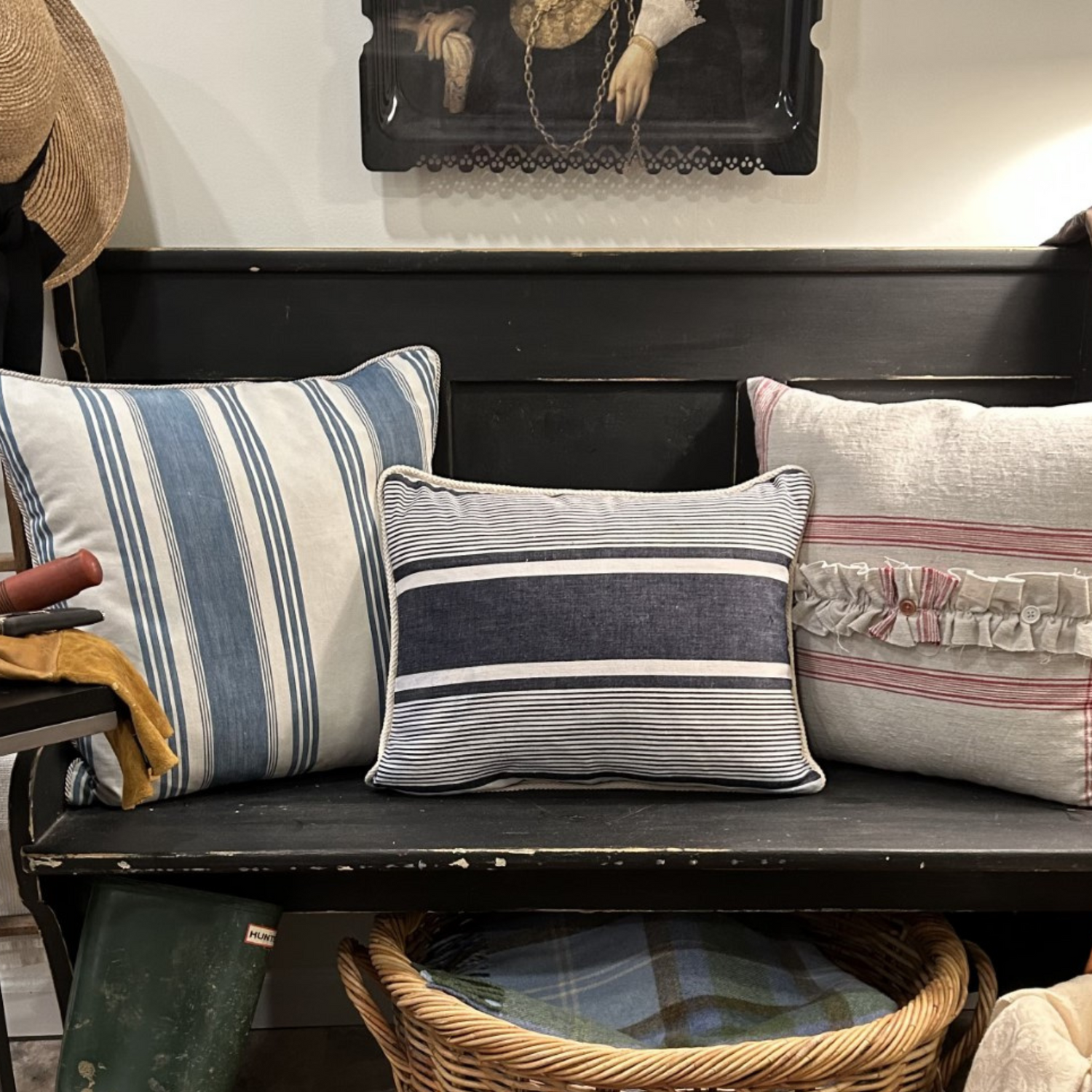 Down feather throw 2025 pillows