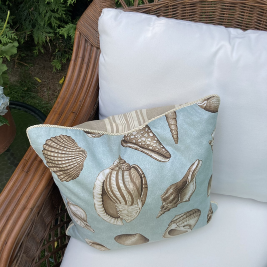 Shell Collector Surf Green Vintage 18 x 18 Square Decorative Decorative Pillow with Down Feather Insert